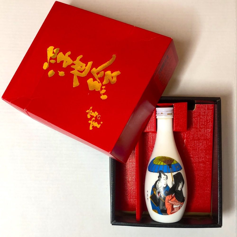 Sake Miyanoyuki Bottle & Box